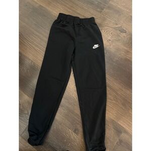 Nike Kids Boys Sportswear Joggers Black Athletic Pants Size Large L Tapered Leg